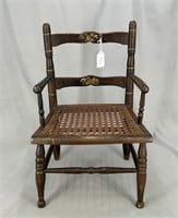Child's 15 1/2" chair w/caned seat