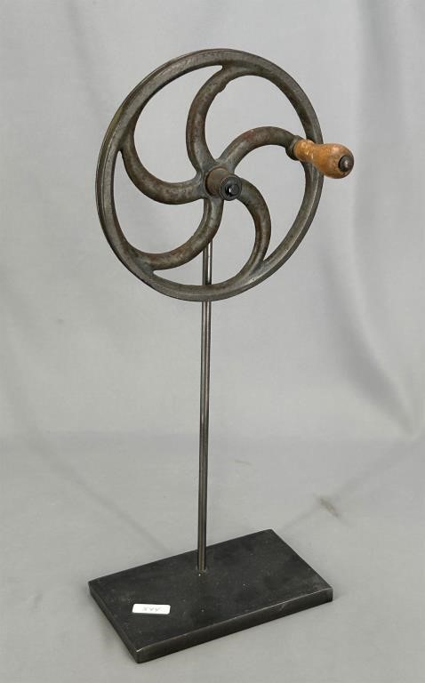 Pulley wheel w/wooden handle mounted on base, 16"