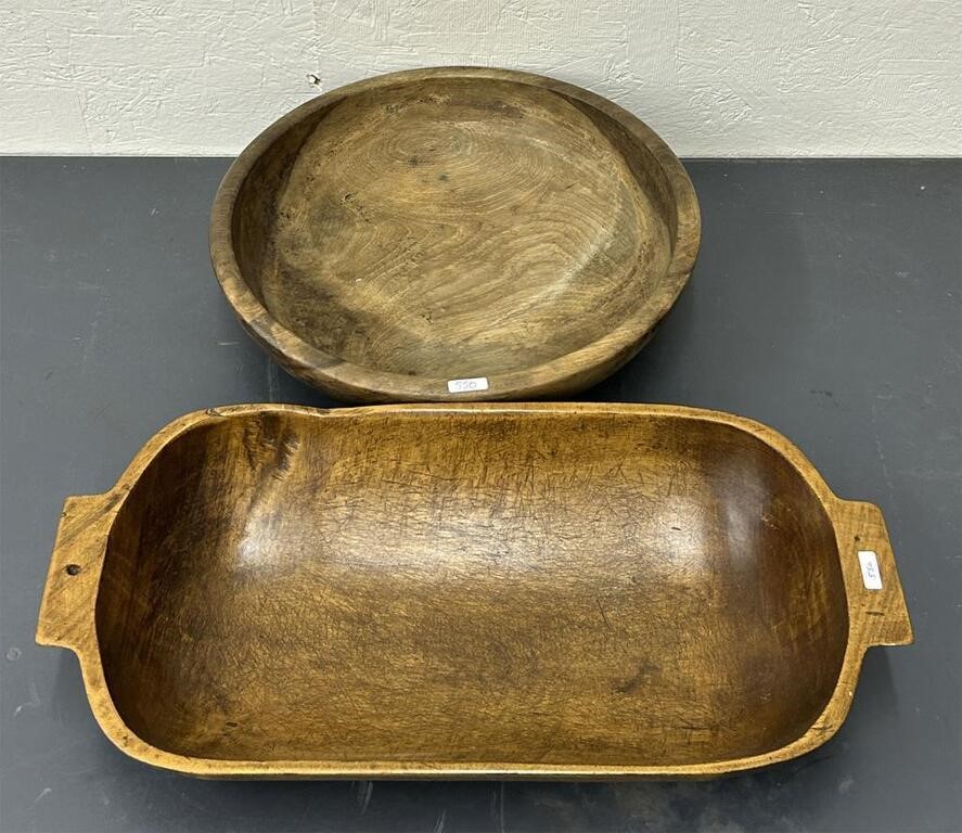 Pair of wooden bowls, 20" & 14"