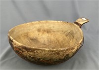 Early 12" burl bowl w/hdl & some red paint