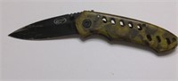 North  West 3 1/2" Camo Knife.. Body Is 4 1/2"