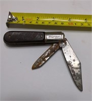 Vintage Barlow Knife. 2 1/2" Blade.  Has Rust On