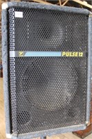 Pulse12 Speaker & Stand