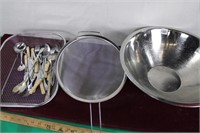 Stainless Cookware & Utensils