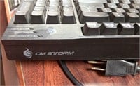 CM Storm keyboard with connecting cord