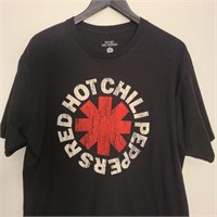Red Hot Chili Peppers Men's XL T-Shirt