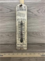 Vintage Wood Carl W. Lemmon Thermometer