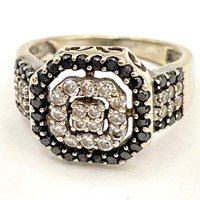 14K Gold Black & White Diamond Ring