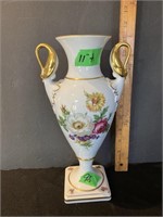Vintage Kaiser vase