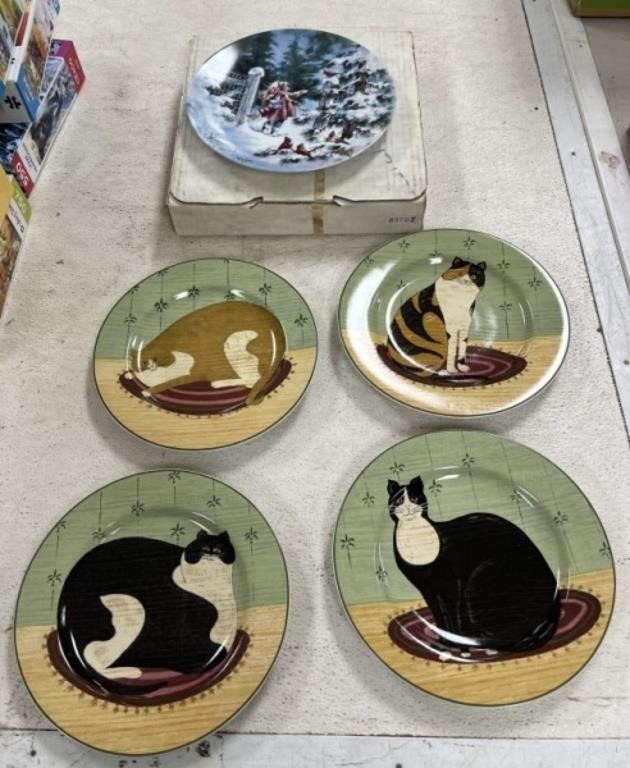 Sakura Oneida Cat Collector Plates