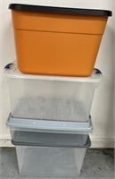 4 Storage Totes w/ Lids