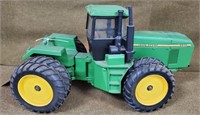 John Deere 8870 4WD Tractor