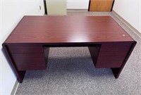 Desk 5' wide x 29" tall