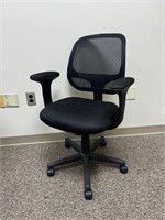 Office Rolling Chair- See Picture