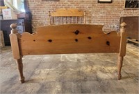 Primitive Pine Bed 3/4