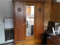 Antique English oak wardrobe - 76" x 46" x 16"