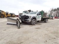 2019 Ford F550XL 4x4 Plow/Sander/Dump Truck 1FDUF5