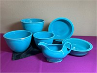 Vintage Turquoise Fiesta Ware Serving / Mixing