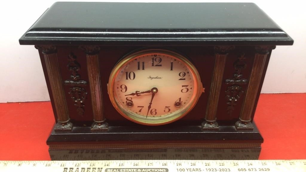 INGRAHAM MANTEL CLOCK