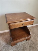 Vintage Single Drawer Nightstand / Side Table