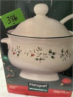 Pfaltzgraff Soup Tureen