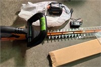 Worx battery hedge trimmer Battery & Charger