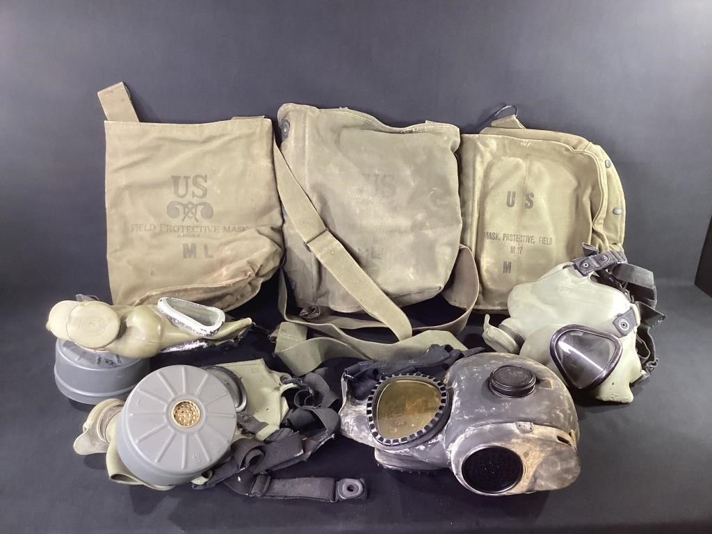 World War II USA Protective Gas Mask & Cases