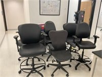 Black Lab Chairs on Wheels