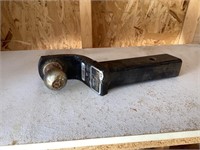 Trailer hitch and ball
