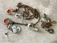 Large chain hooks and chain