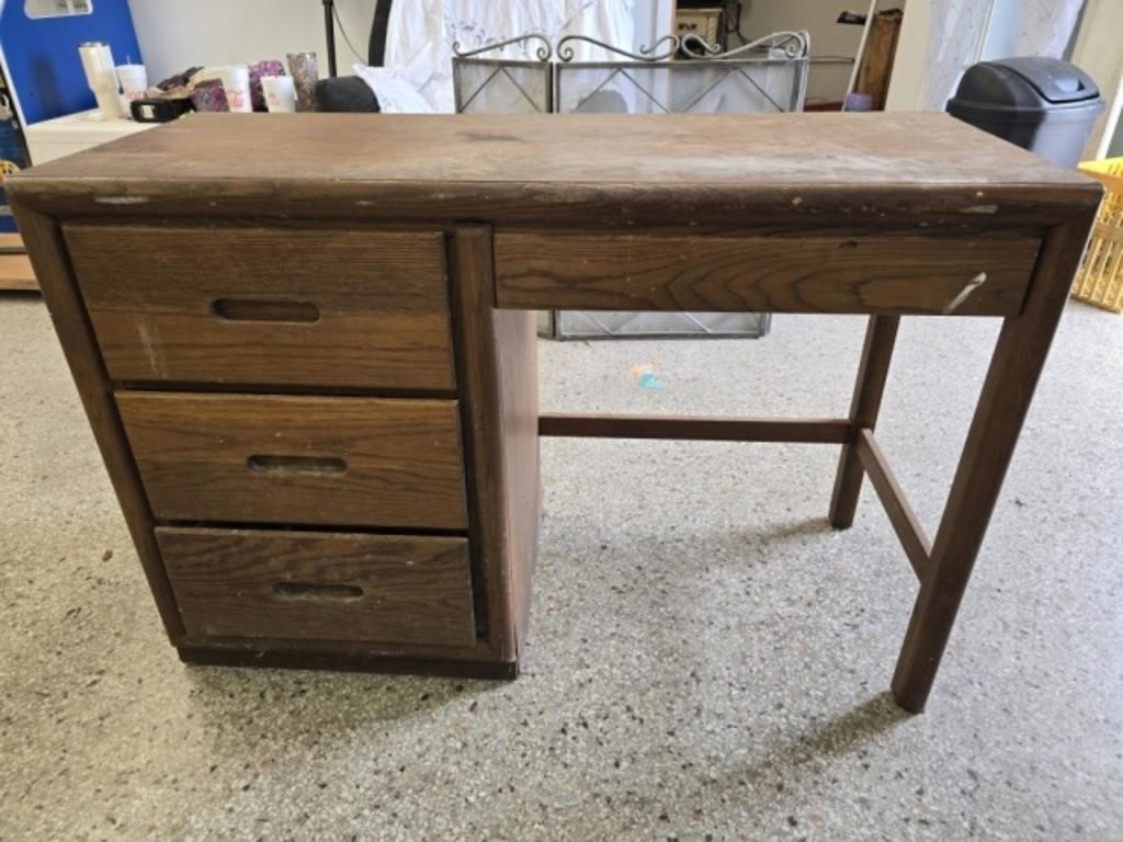 4 drawer desk