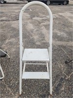 Small step ladder