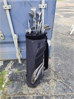 Knight golf bag with Spalding clubs