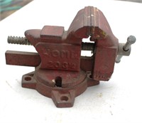 Home 203 1/2 Bench Vise