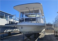 1973 Gibson 36' Houseboat