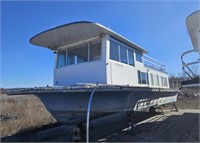 1973 Gibson 47' Houseboat