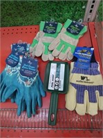 6 prs Work/Garden Gloves-various sizes, small