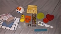 Lot of kitchen accessories