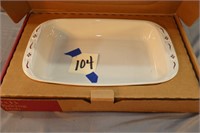 Red Longaberger Basket/Pottery-9"x13" Baking Dish