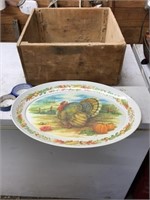 Turkey platter and wooden box