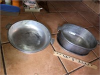 (2) Heavy Aluminum Bake Pans