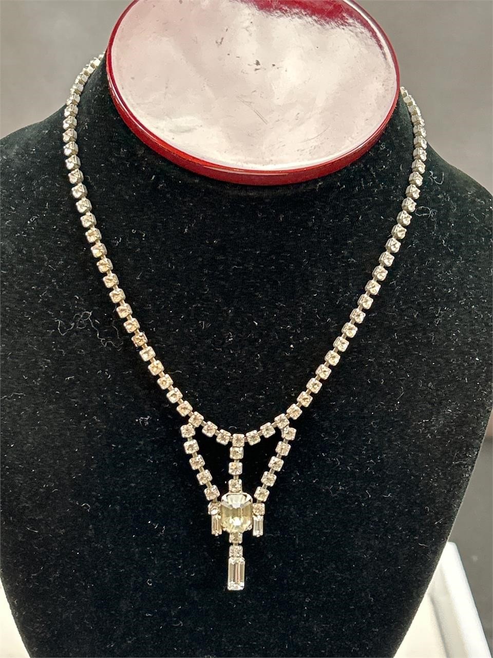 Vintage rhinestone necklace