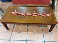 COFFEE TABLE AND COAT RACK LOT