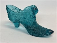 Fenton Teal Daisy & Button Glass Shoe