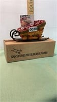 Longaberger 1999 mini sleigh basket with runners