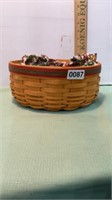 Longaberger, 2000 basket with hardliner and soft