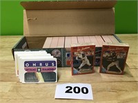 Donruss 1990 Baseball Puzzle and Cards