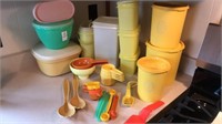 Tupperware lot large number of vintage items