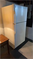 Kenmore white refrigerator