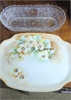 Sandwich glass bowl and floral tray